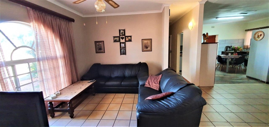 4 Bedroom Property for Sale in Flora Park Northern Cape